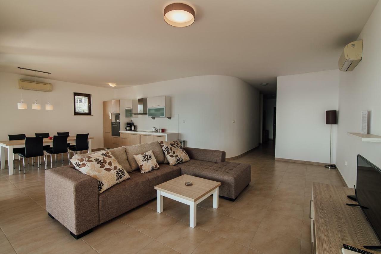 تْشيرسيك نوفي Vista Residence المظهر الخارجي الصورة