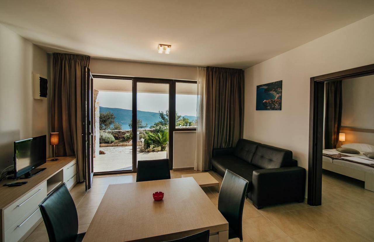 تْشيرسيك نوفي Vista Residence المظهر الخارجي الصورة